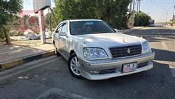 تۆیۆتا کراون